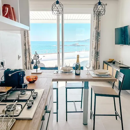 Marinabay Holiday home