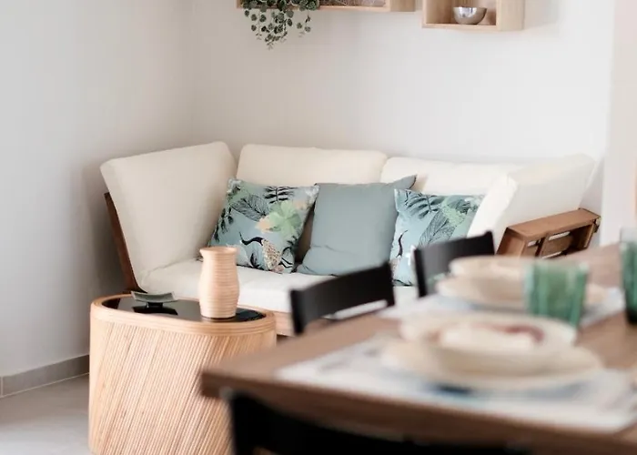 Marinabay Semesterbostad